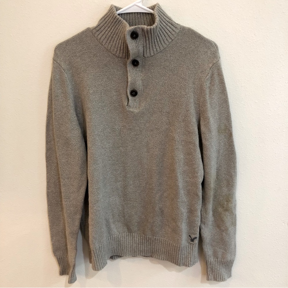 American Eagle Outfitters Men’s Athletic Fit Sweater